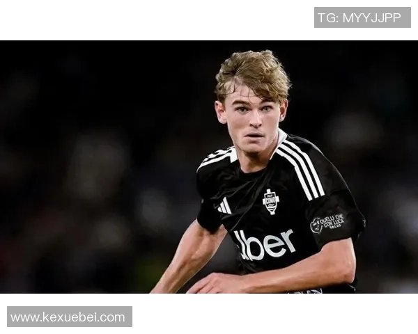 阿根廷足球历史上最早巨星的崛起与他如何奠定南美足坛辉煌基础